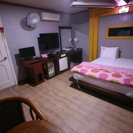 K Motel แทกู ภายนอก รูปภาพ