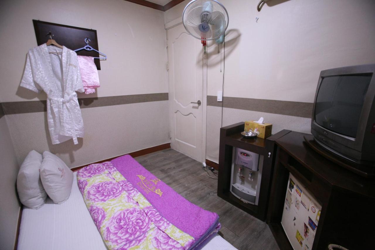 K Motel แทกู ภายนอก รูปภาพ
