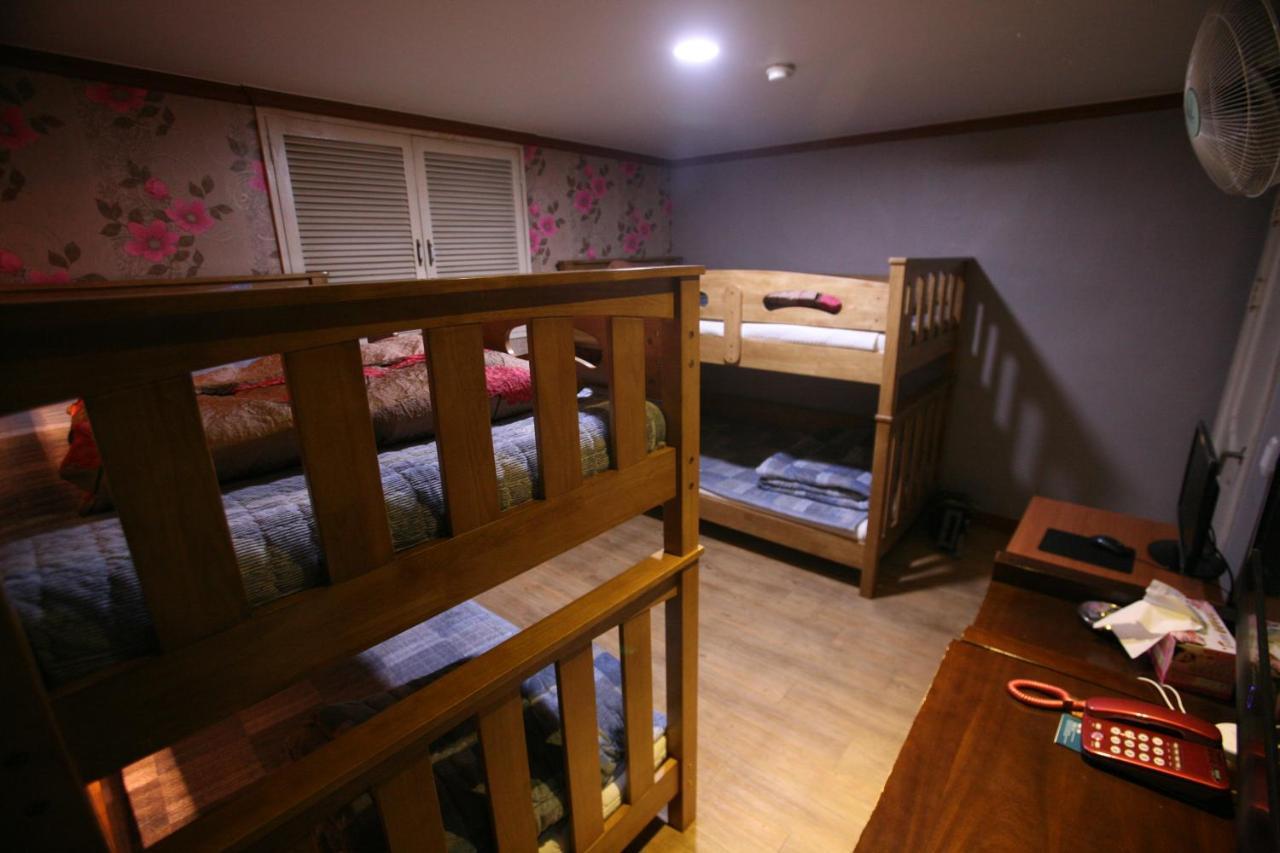 K Motel แทกู ภายนอก รูปภาพ